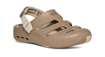 ApreAqua Closed-Toe Water Sandal